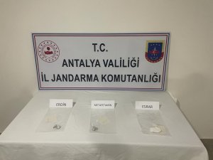 Antalya’da Jandarmadan Uyuşturucuya Geçit Yok