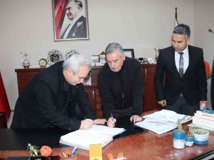 Kozan Belediyesinde Toplu Sözleşme Sevinci