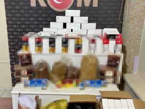 Kırıkkale’de 102 Kilogram Kaçak Tütün Ve 10 Binlerce Makaron Ele Geçirildi