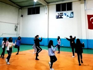 Sarıgöl’de Ege Halk Oyunları Kursu Açıldı