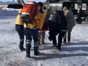 Lice’de Jandarma Helikopteri Rahatsızlanan Vatandaş İçin Havalandı
