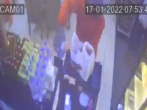Alışveriş Yapma Bahanesi İle Yardım Kutusunu Alıp Gitti