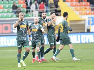 Spor Toto Süper Lig: Alanyaspor: 2 - Hatayspor: 0 (İ̇lk Yarı)