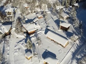 1,5 Metrelik Kar Altındaki Köyler Havadan Görüntülendi