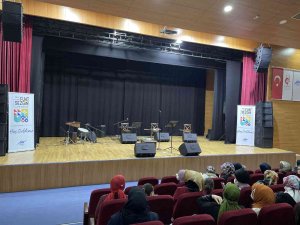 Şair İ̇brahim Sadri Sultangazi’ye Konuk Oldu