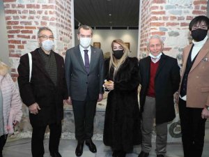 İ̇smet Yedikardeş’in Retrospektif Sergisi Kazlıçeşme Sanat’ta Açıldı