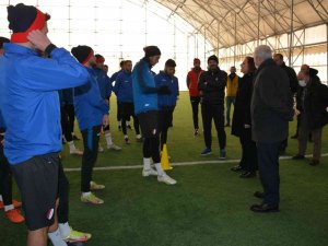 Rektör Çakar Düzcespor’a Zorlu Yolda Başarılar Diledi