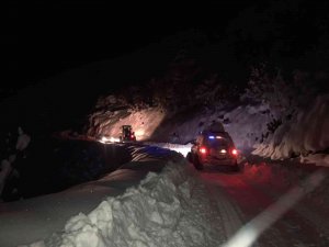 Şırnak’ta Ekipler 4 Saatlik Çalışma Sonrası Rahatsızlanan Vatandaşa Ulaştı