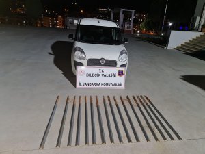 Orman İ̇şletme Müdürlüğüne Ait Demir Kazıkları Çalan Şahıs Suçüstü Yakalandı