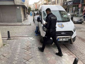Zeytinburnu’da İş Yerinde Çıkan Yangında 1 Kişi Hayatını Kaybetti