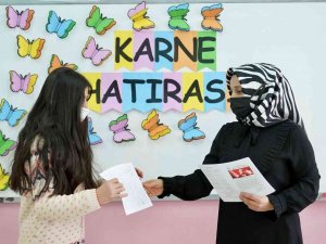 Bakan Özer: “Yarıyıl Tatilini Uzatmamızı Gerektirecek Herhangi Bir Durum Söz Konusu Değildir”