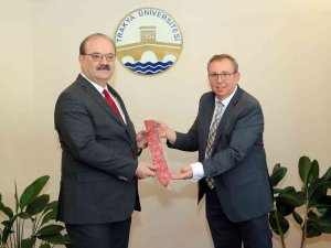 Rektör Tabakoğlu: "Türkiye’de En Çok Balkanlı Öğrenciye Sahip Eğitim Kurumuyuz"