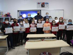 Osmaneli’nde De Öğrenciler Yarıyıl Tatiline Girdi