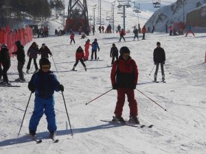 Palandöken’de Doluluk Oranı Yüzde Yüze Ulaşan Oteller Sömestirde Binleri Ağırlayacak