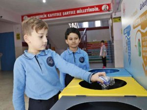 Sultangazi Belediyesi 2 Bin Ton Atığı Geri Dönüşüme Kazandırdı