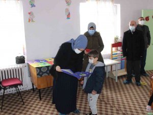 Kaymakam Özay: “Bol Kitap Okuyup, Tekrar Yapın”