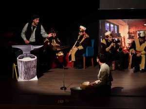Özel Eosb Mesleki Ve Teknik Anadolu Lisesi’ “Zamanın Ötesinde Zaman Zaman İ̇çinde” Adlı Tiyatro Oyunu