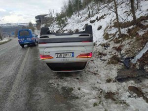 Takla Atan Otomobilden Yara Almadan Çıktı