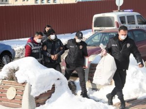 Binadan Bakır Kablo Ve Hurda Çalan Şüpheli Tutuklandı