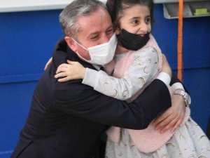 Ağrı’da Öğrencilerin Karne Sevinci