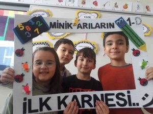 Minik 1’lerin İlk Karne Sevinci