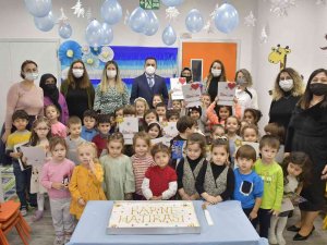 Başkan Erdoğan, Öğrencilerin Karne Heyecanına Ortak Oldu