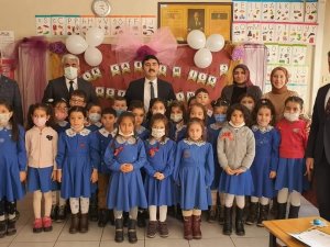 Kaymakam Öğrencilerin Sevincini Paylaştı