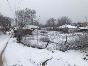 Edirne’de Başlayan Kar, İ̇stanbul’un Kapısına Dayandı