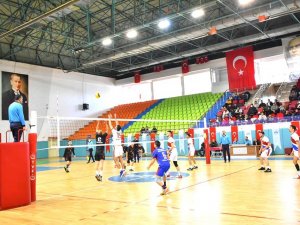 Elazığ Takımlarının Voleybol Programı