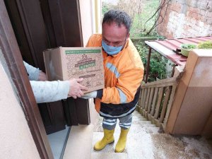 Altınordu’da İhtiyaç Sahiplerine Gıda Ve Yakacak Desteği