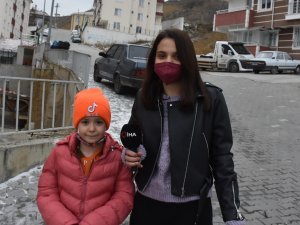 Okula Giderken Köpeklerin Saldırısına Uğramıştı, Genç Kız Dehşet Anlarını Anlattı