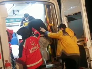 Bingöl’de Karlı Yollar Genç Hasta İçin Aşıldı