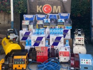 Binlerce Gümrük Kaçağı Makaron Ele Geçirildi