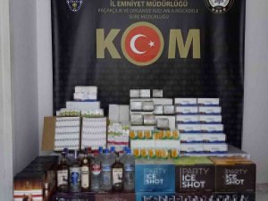 Edirne’de Kaçak İçki Ve Cinsel Ürün Ele Geçirildi
