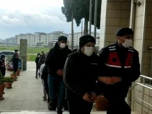 İ̇zmir’de 12 Hırsızlık Şüphelisinden 6’sı Tutuklandı