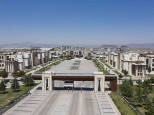 Nevü Sosyal Bilimler Enstitüsü Lisansüstü Öğrenci Alıyor