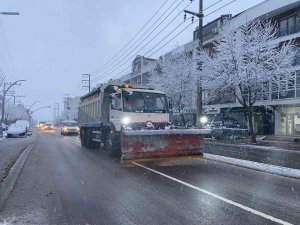 Darıca’da Yoğun Kar Mesaisi