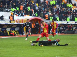 Spor Toto Süper Lig: Yeni Malatyaspor: 1 - Beşiktaş: 1 (Maç Sonucu)
