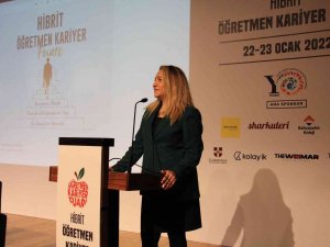 ‘Hibrit Öğretmen Kariyer Fuarı’ Başladı