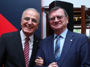 Tvf Başkanı Üstündağ, Balkan Voleybol Birliği Başkanı Seçildi