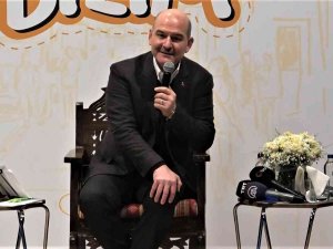 İ̇çişleri Bakanı Soylu, Nusaybin’de Gençlerle Bir Araya Geldi