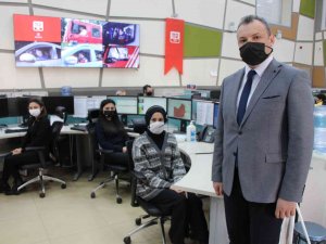 "Ambulanslar Nereye Gidiyor" Diye Merak Edip 112’yi Arayanlar Var