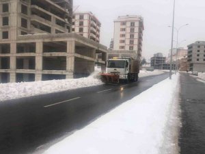 Kahramanmaraş’ta Kar Mesaisi