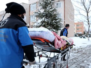 Hasta Nakil Ambulansları Kar Kış Dinlemiyor