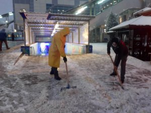 Sincan’da Ekipler Kar Nöbetinde
