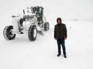 Yozgat’ta Kapanan 247 Köy Yolu İçin Çalışma Başlatıldı