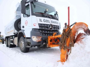 Elazığ’da 41 Köy Yolunun Ulaşıma Açılması İçin Çalışma Sürüyor