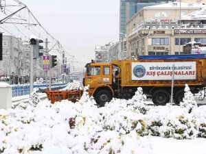 Kayseri Büyükşehir’in Kar Ve Tipi İle Mücadelesi Sürüyor