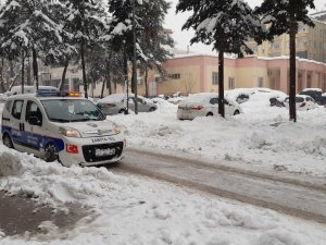 İ̇slahiye’de Yoğun Kar Yağışı