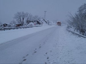 Kastamonu’nun Sahil Bölgesinde Kar Kalınlığı 30 Santimetreyi Aştı
